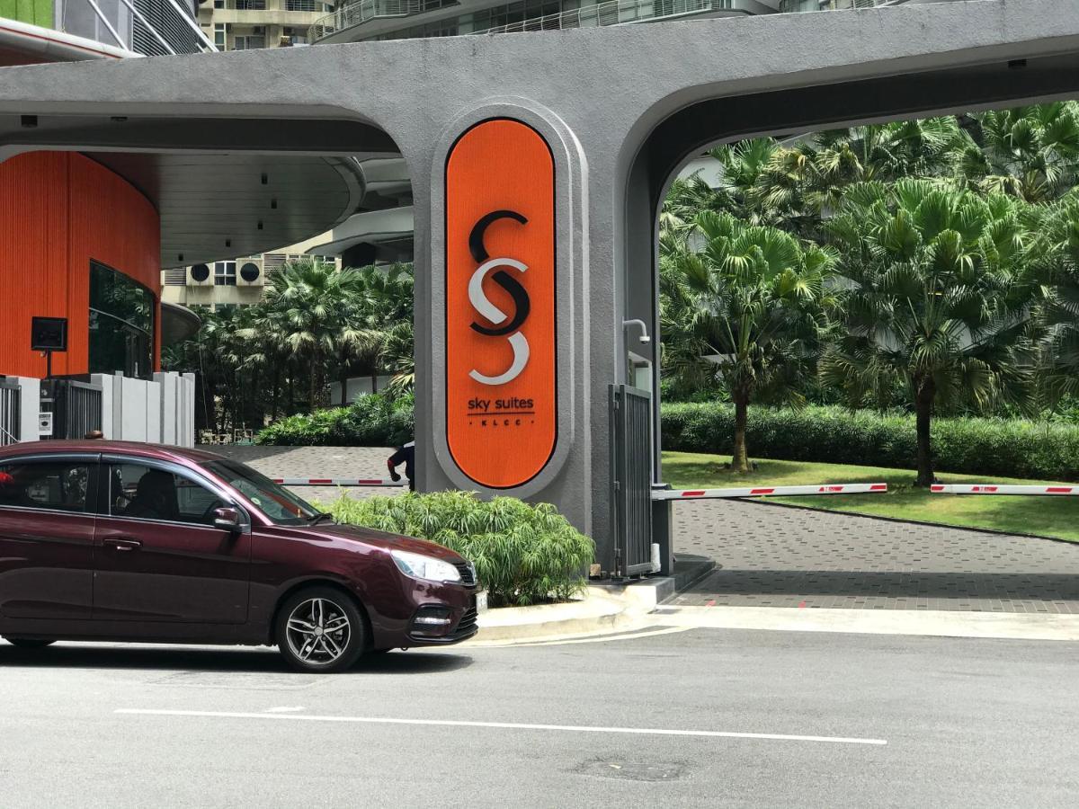 The Sky Suites Klcc Kuala Lumpur Exterior photo